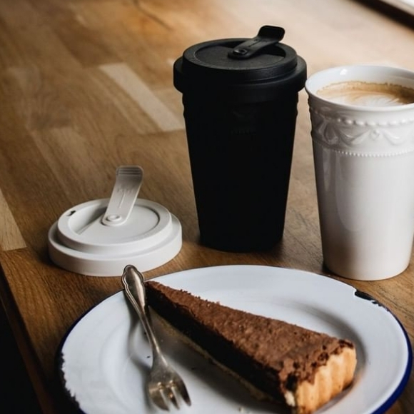 Kaffee & Tee
